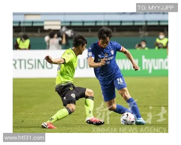 光州足球队迎战全北现代队争夺联赛冠军荣耀的激烈对决